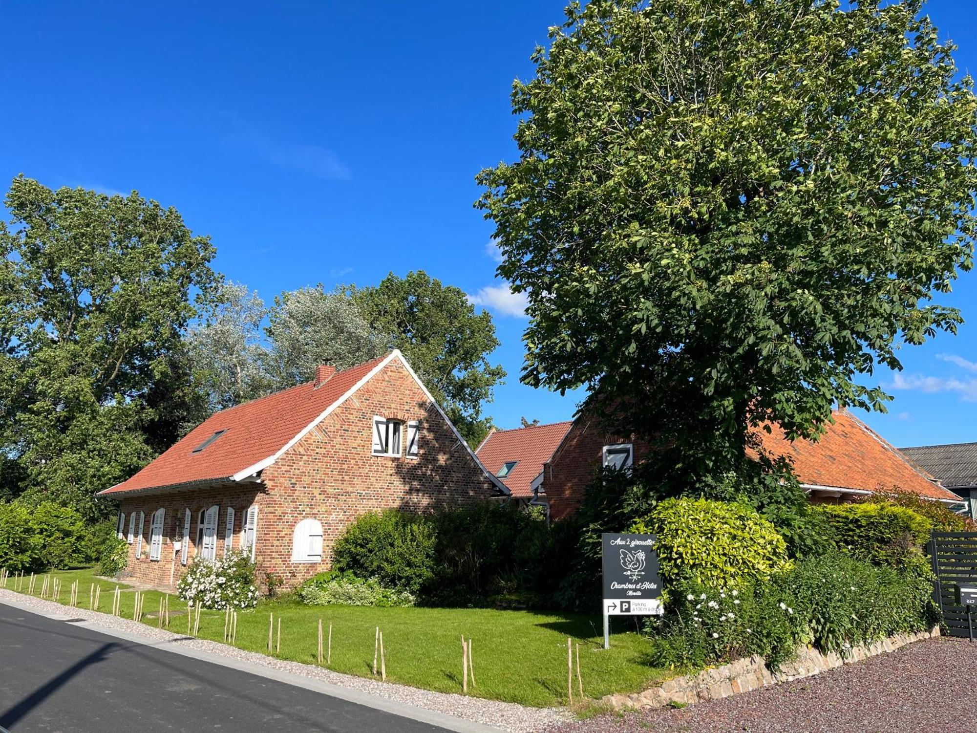 Bed and Breakfast Aux 2 Girouettes Merville  Exterior foto